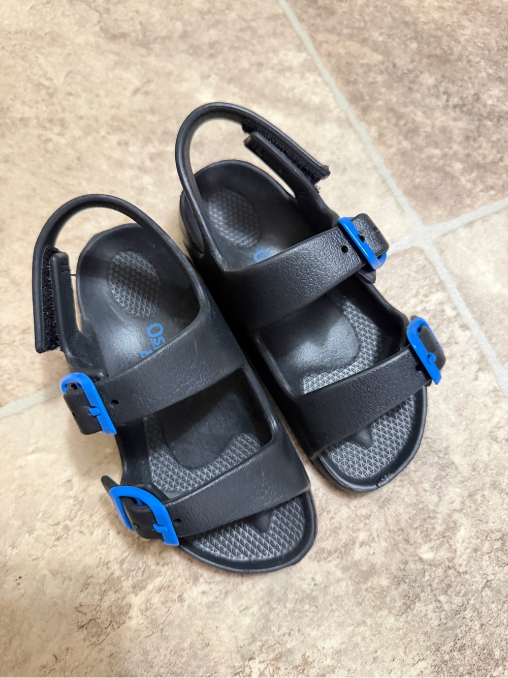 Kids Oshkosh Black Sandals with Blue Buckles - Adjustable Comfort